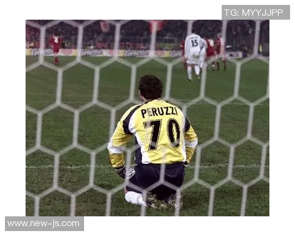 从贫困到辉煌足球明星年轻时的家境故事揭秘 从贫困到辉煌足球明星年轻时的家境故事揭秘