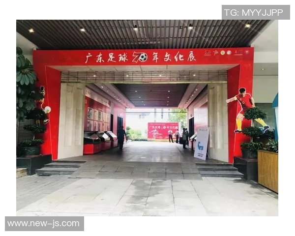 惠州足球明星的足迹与成就盘点及其对当地足球发展的影响 惠州足球明星的足迹与成就盘点及其对当地足球发展的影响