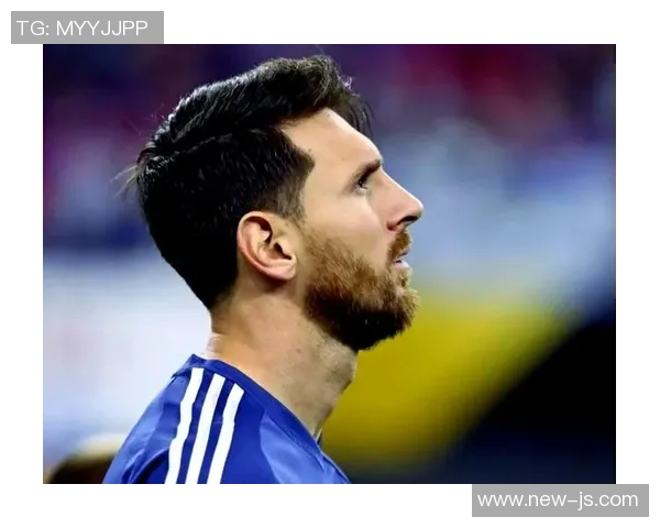 揭秘足球明星37号的真实身份与辉煌成就分析